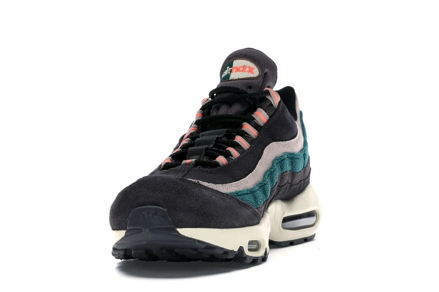 Фото № 2 с приближением к товару «‎Nike Air Max 95 Grey Rainforest Bright Mango»