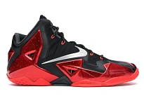 Фото № 1 с приближением к товару «‎Nike LeBron 11 Away»