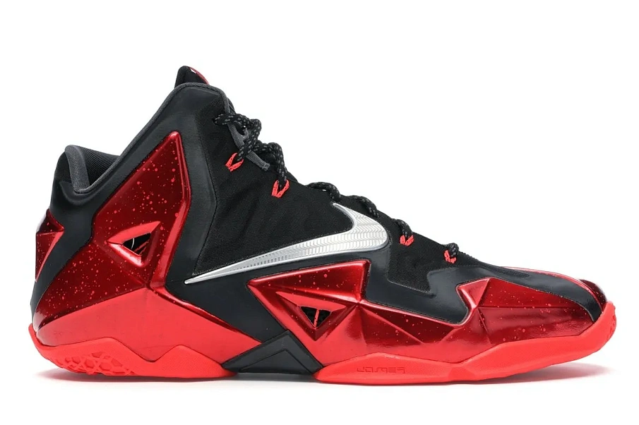 Фото № 1 с приближением к товару «‎Nike LeBron 11 Away»