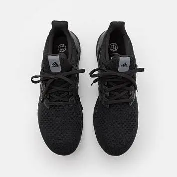 Adidas Ultraboost 1.0  - 4