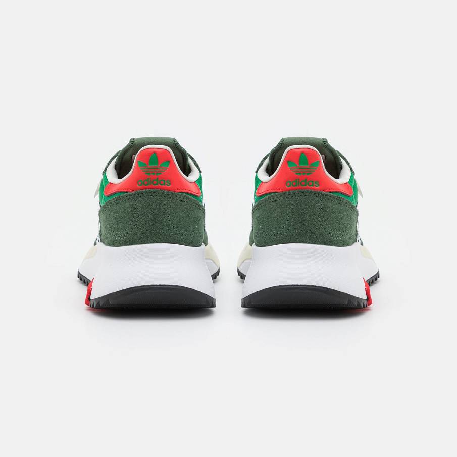 Фото № 3 с приближением к товару «‎Adidas Retropy »