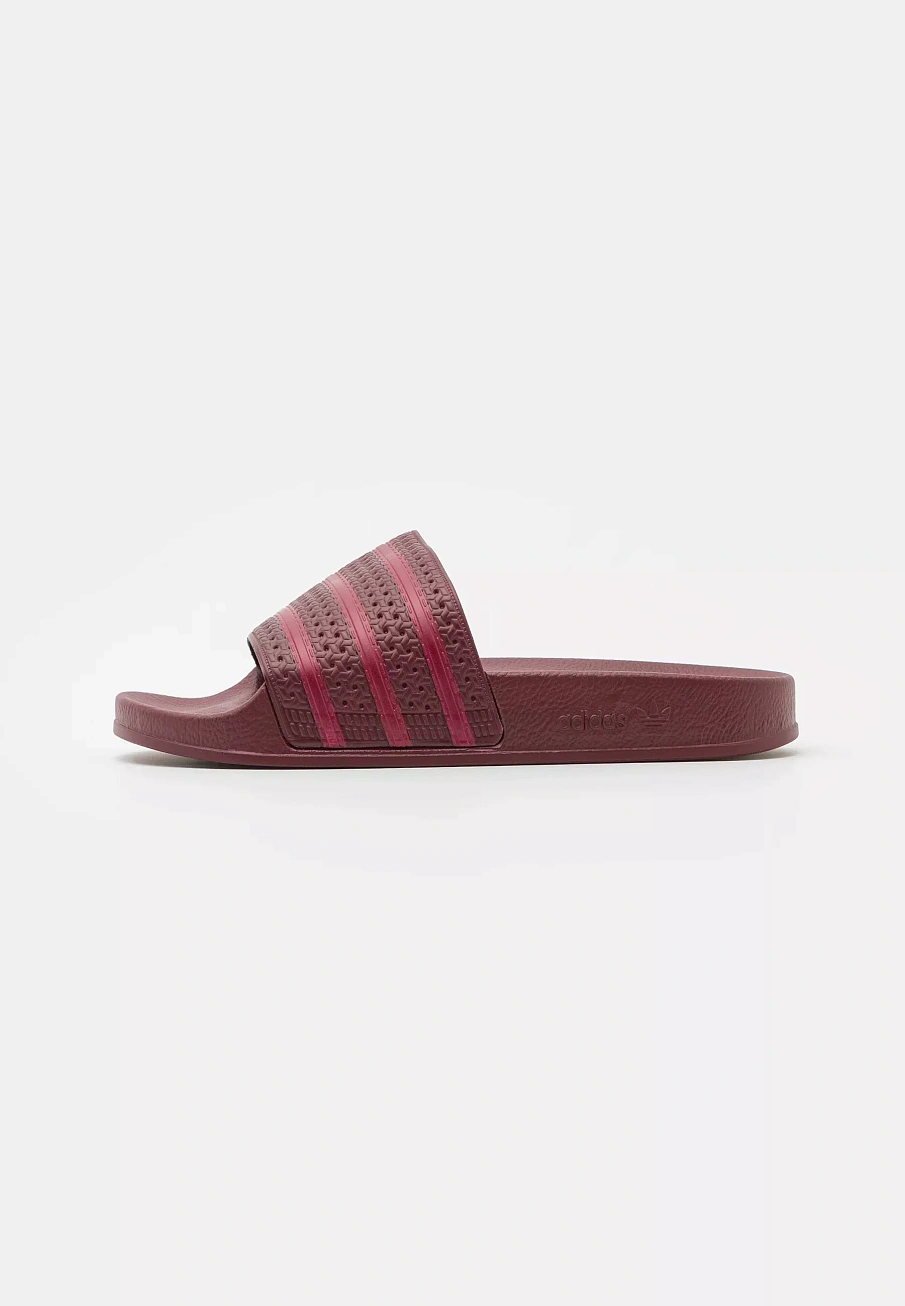 Фото № 1 с приближением к товару «‎ADILETTE UNISEX»