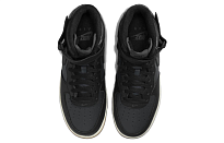 Фото № 4 с приближением к товару «‎ Nike Air Force 1 Mid Skate shoes»