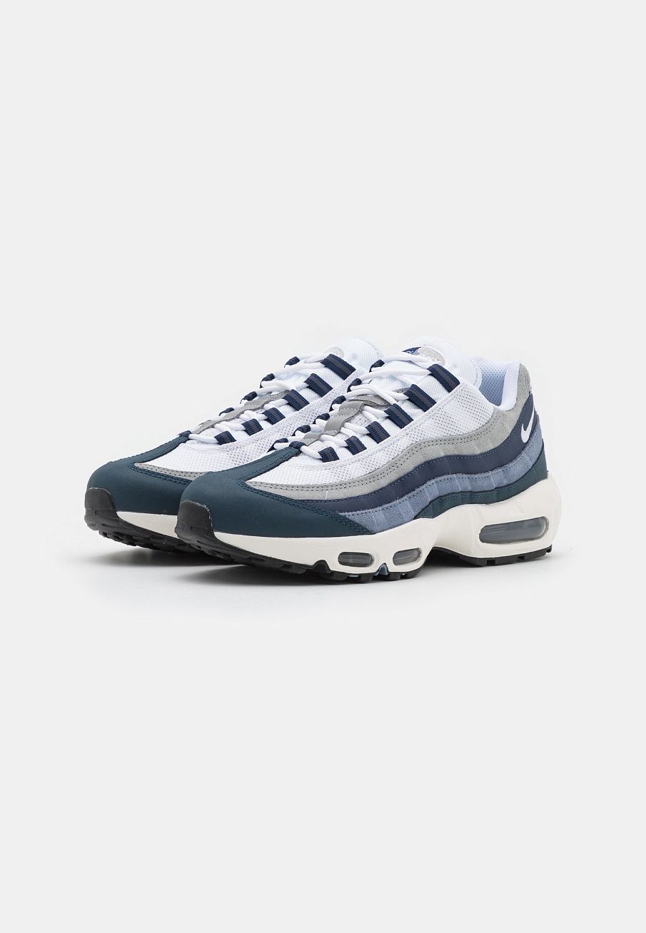 Фото № 2 с приближением к товару «‎Nike Air Max 95 Essential »