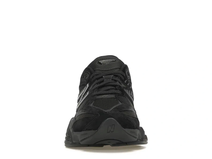 Фото № 2 с приближением к товару «‎New Balance 9060»