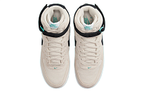 Фото № 4 с приближением к товару «‎Nike Air Force 1 High '07 LX High-Top Sneakers Creamy»