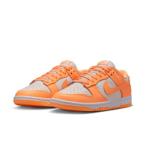 Фото № 3 с приближением к товару «‎Nike Dunk Wmns Cream» »