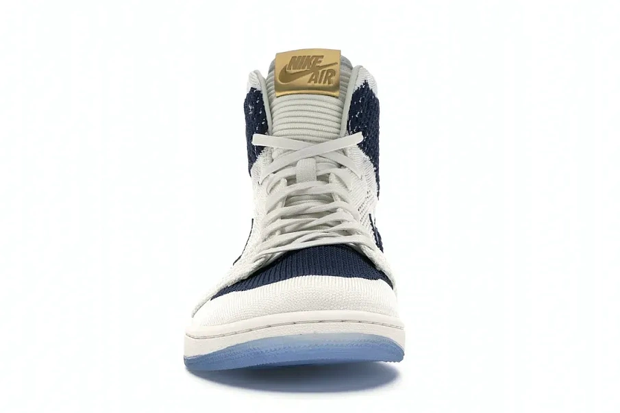 Фото № 2 с приближением к товару «‎Jordan 1 Retro High Flyknit Derek Jeter RE2PECT»