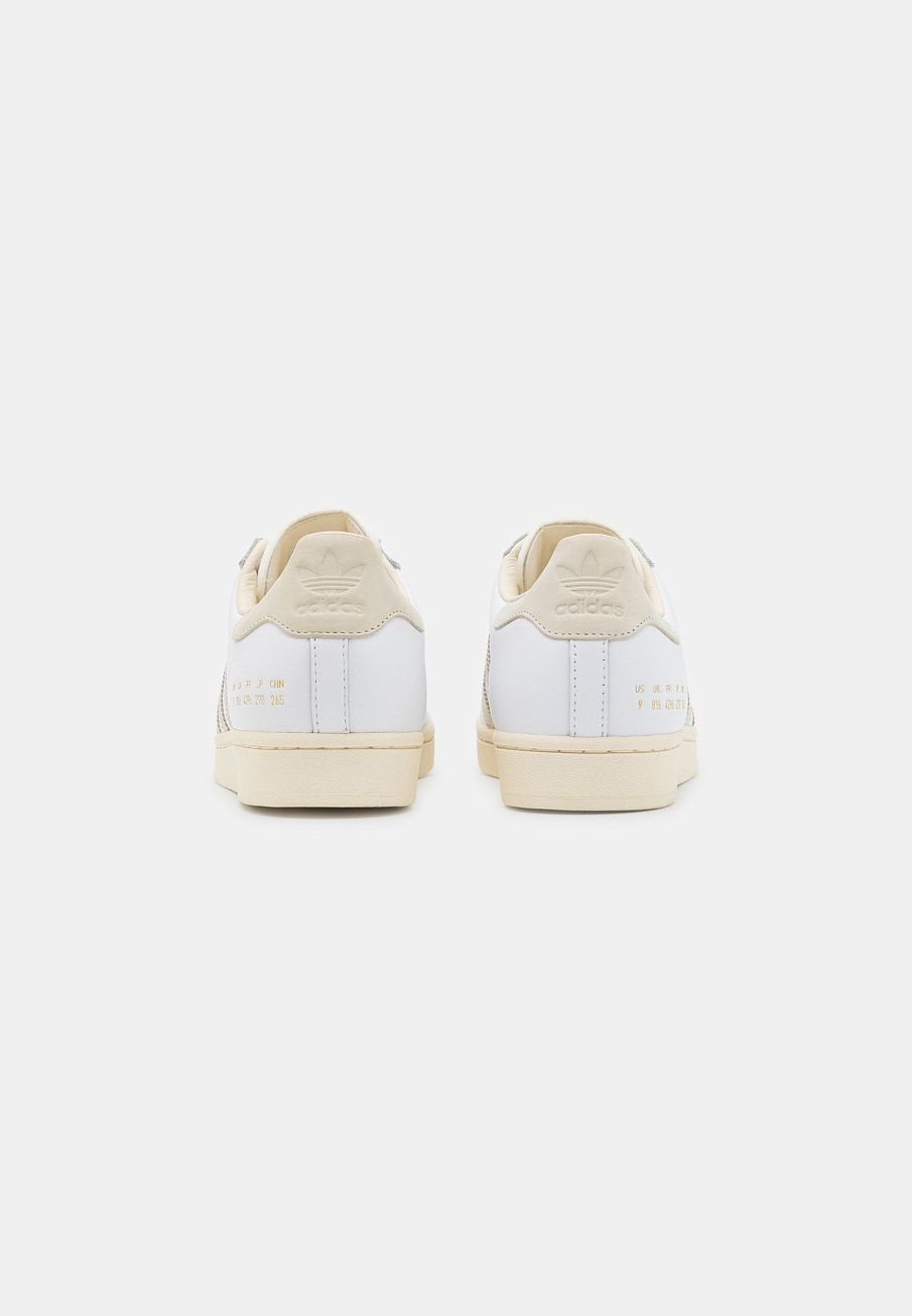 Фото № 3 с приближением к товару «‎Adidas Superstar »