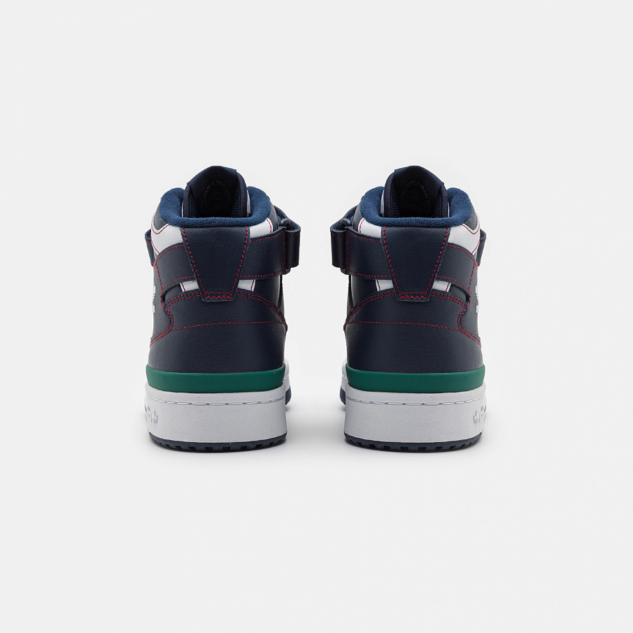 Фото № 3 с приближением к товару «‎Adidas Forum »