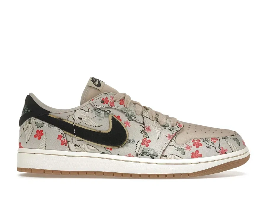 Фото № 1 с приближением к товару «‎Jordan 1 Retro Low OG»