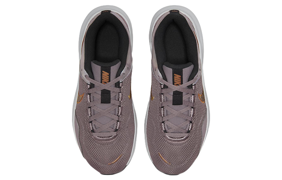 Фото № 4 с приближением к товару «‎ Nike Legend Essential Training shoes»
