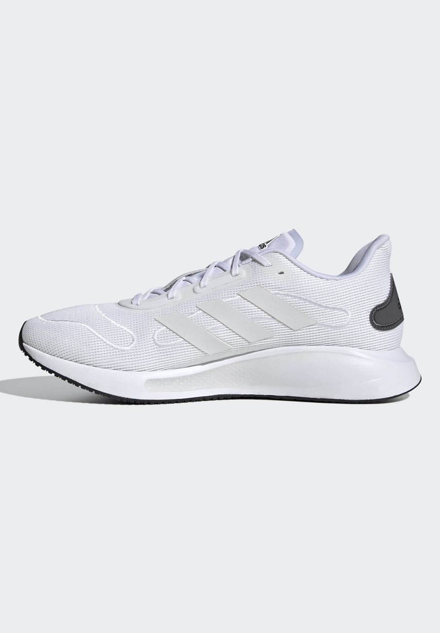 Фото № 1 с приближением к товару «‎Adidas Galaxar Run Shoes»