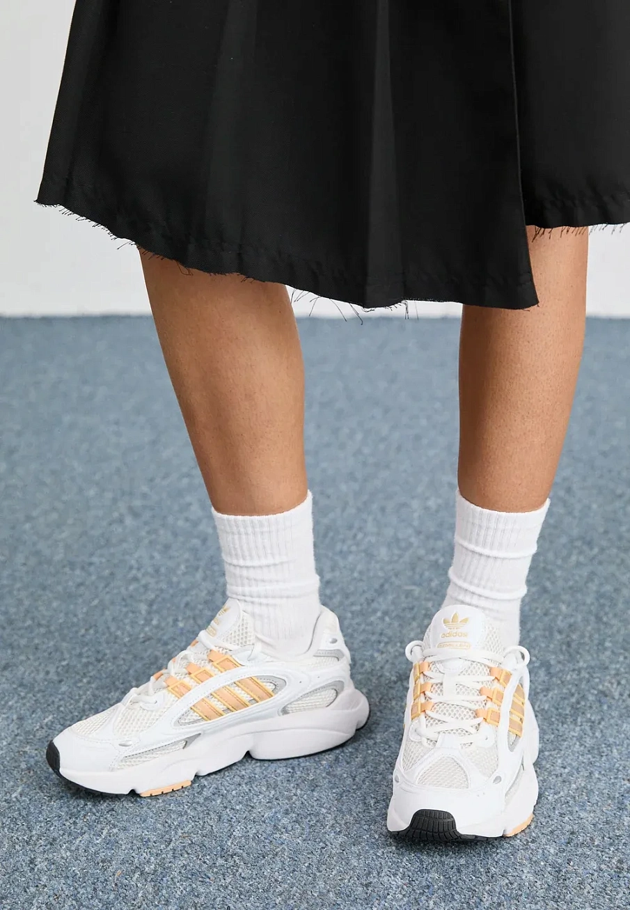 Фото № 2 с приближением к товару «‎OZMILLEN»