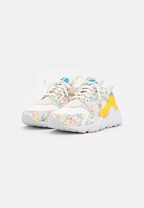Фото № 2 с приближением к товару «‎AIR HUARACHE COS»