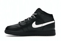 Фото № 3 с приближением к товару «‎Jordan 1 Mid Black White Speckle »