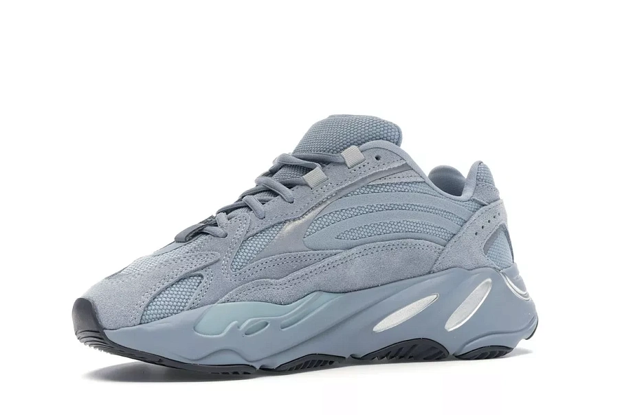 Фото № 2 с приближением к товару «‎adidas Yeezy Boost 700 V2 Hospital Blue»