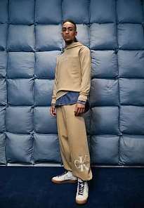 Фото № 3 с приближением к товару «‎BLAZER MID '77 PRM VRSTY»
