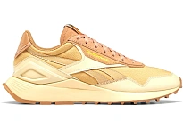 Фото № 1 с приближением к товару «‎Reebok Classic Leather Legazy AZ»