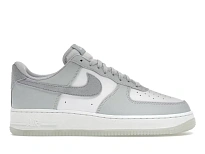 Фото № 1 с приближением к товару «‎Nike Air Force 1 '07»
