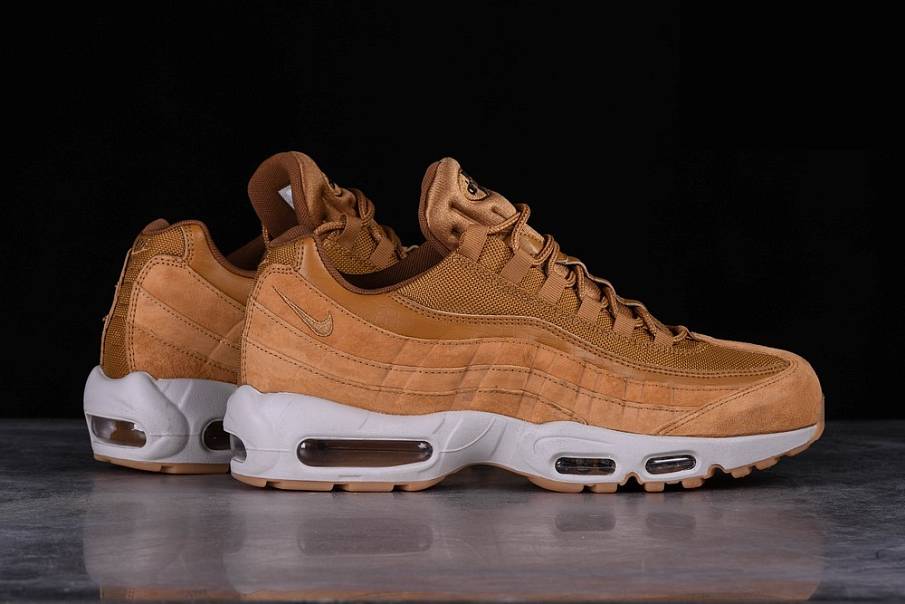 Фото № 4 с приближением к товару «‎Nike Air Max 95 SE Wheat »