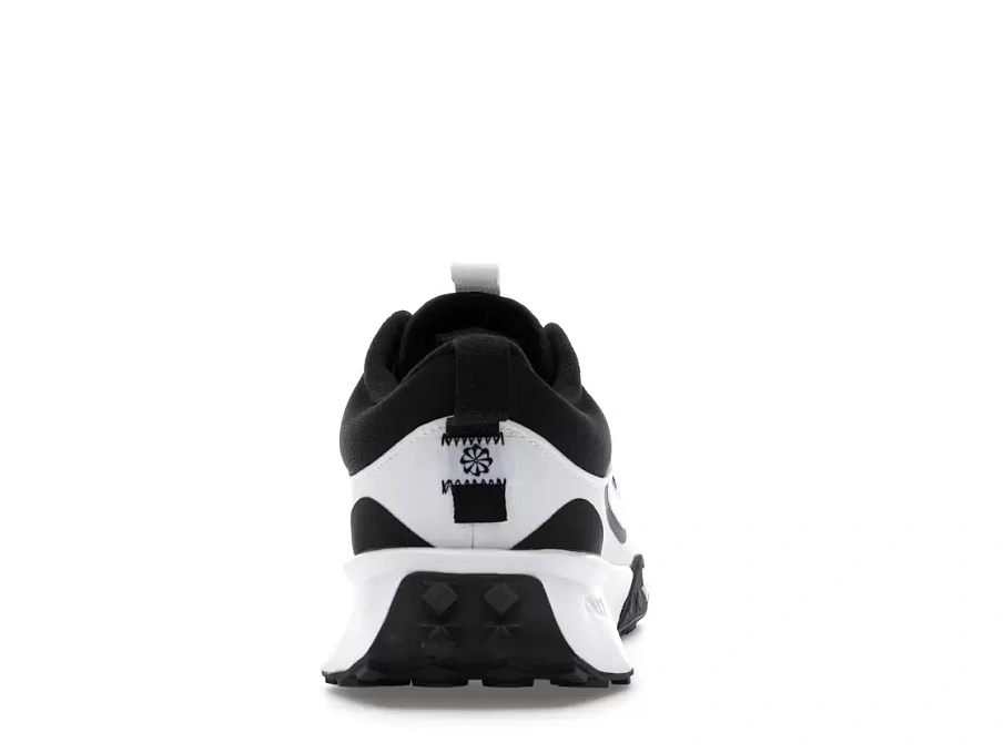 Фото № 4 с приближением к товару «‎Nike Air Diamond Varsity Turf»