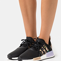 Фото № 2 с приближением к товару «‎Adidas Nmd_r1 »