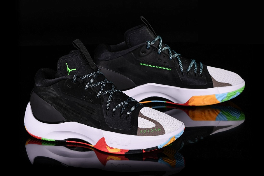 Фото № 3 с приближением к товару «‎Nike Air Jordan Zoom Separate Luka Doncic»