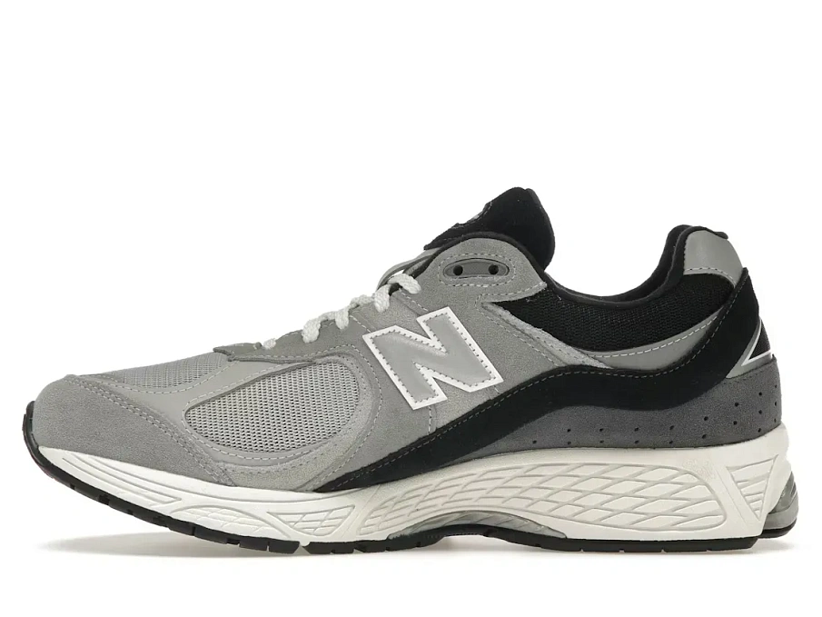 Фото № 3 с приближением к товару «‎New Balance 2002R»
