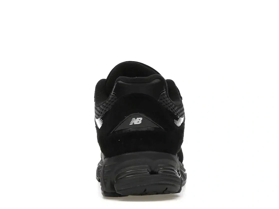 Фото № 4 с приближением к товару «‎New Balance 2002R»