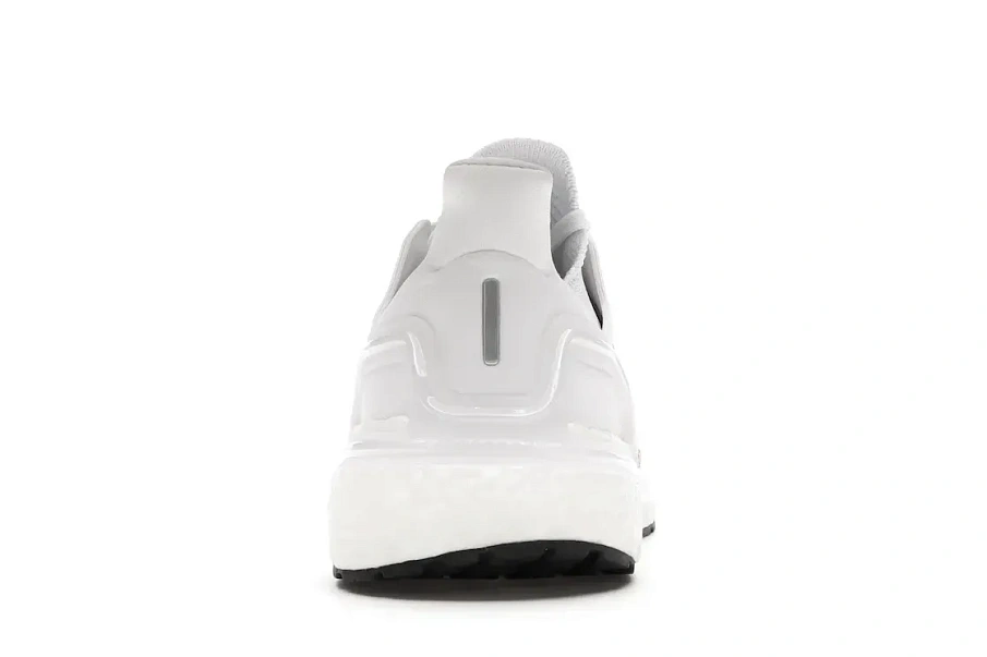 Фото № 4 с приближением к товару «‎adidas Ultra Boost 20 White Multi »