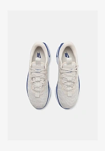 Фото № 4 с приближением к товару «‎MOTIVA»