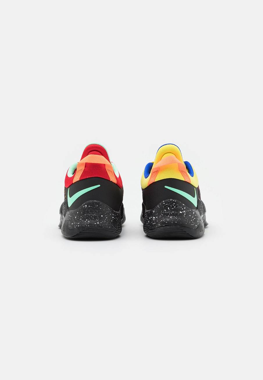 Фото № 3 с приближением к товару «‎Nike PG 5 »