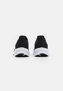 Фото № 3 с приближением к товару «‎Nike Downshifter »