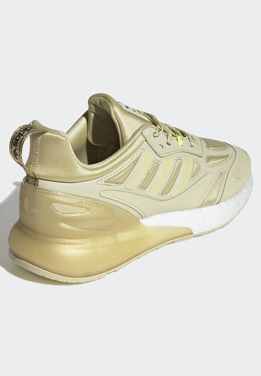 Фото № 4 с приближением к товару «‎Adidas Boost »
