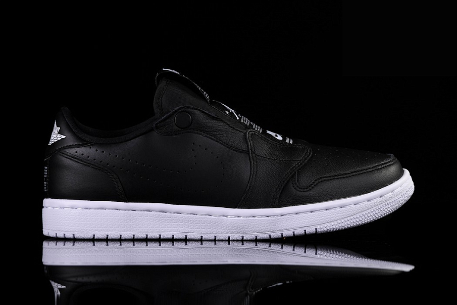 Фото № 1 с приближением к товару «‎Nike Air Jordan 1 Retro Slip Wmns »