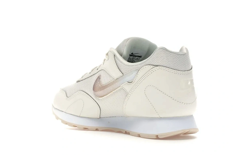 Фото № 6 с приближением к товару «‎Nike Outburst Jelly Puff Pale Ivory »