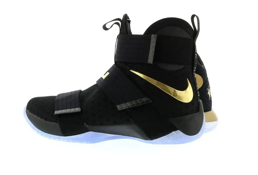 Фото № 3 с приближением к товару «‎Nike Basketball LeBron Kyrie Four Wins Game 7 Fifty-Two Years Championship Pack»