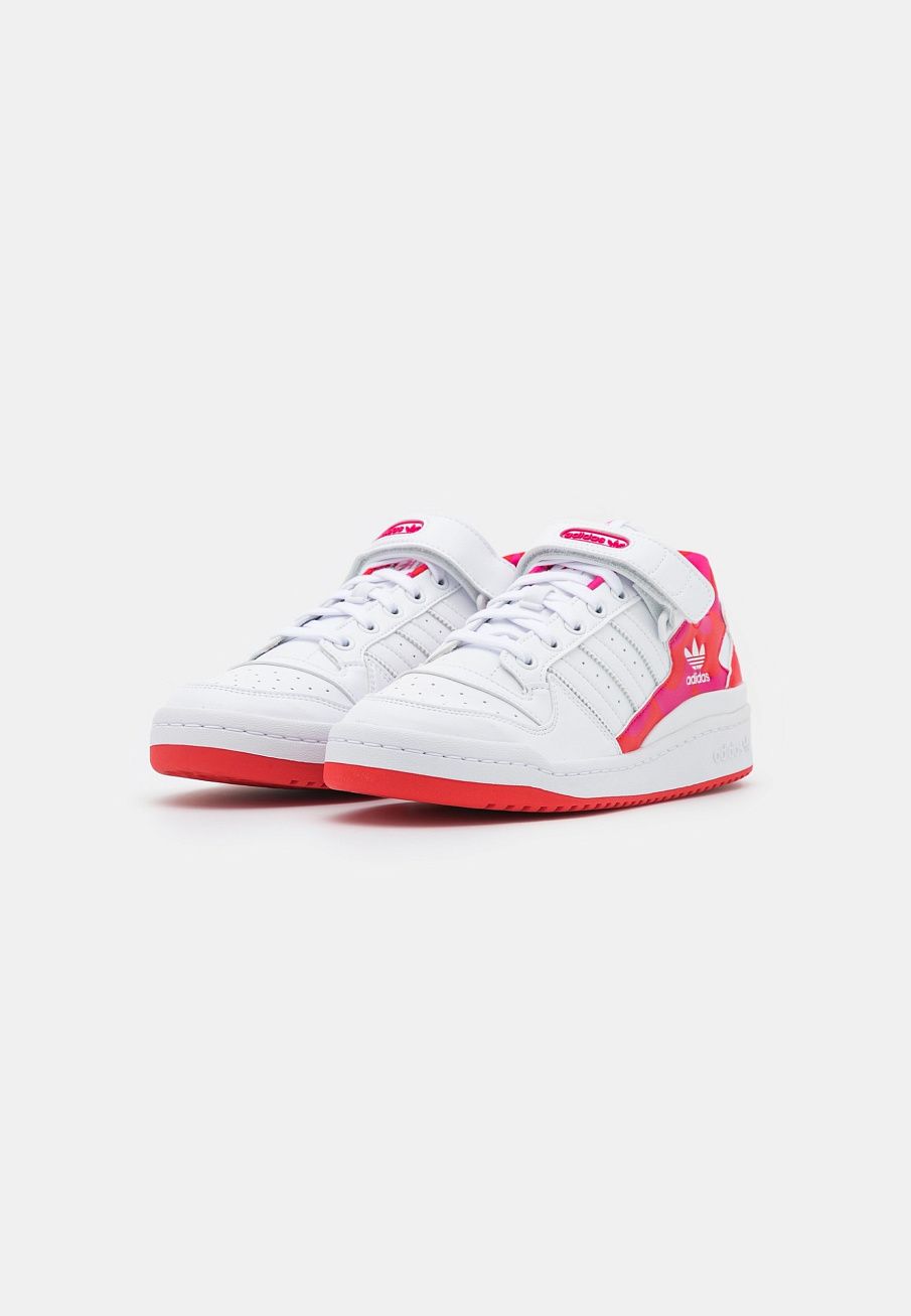 Фото № 3 с приближением к товару «‎Adidas Forum Originals Shoes »