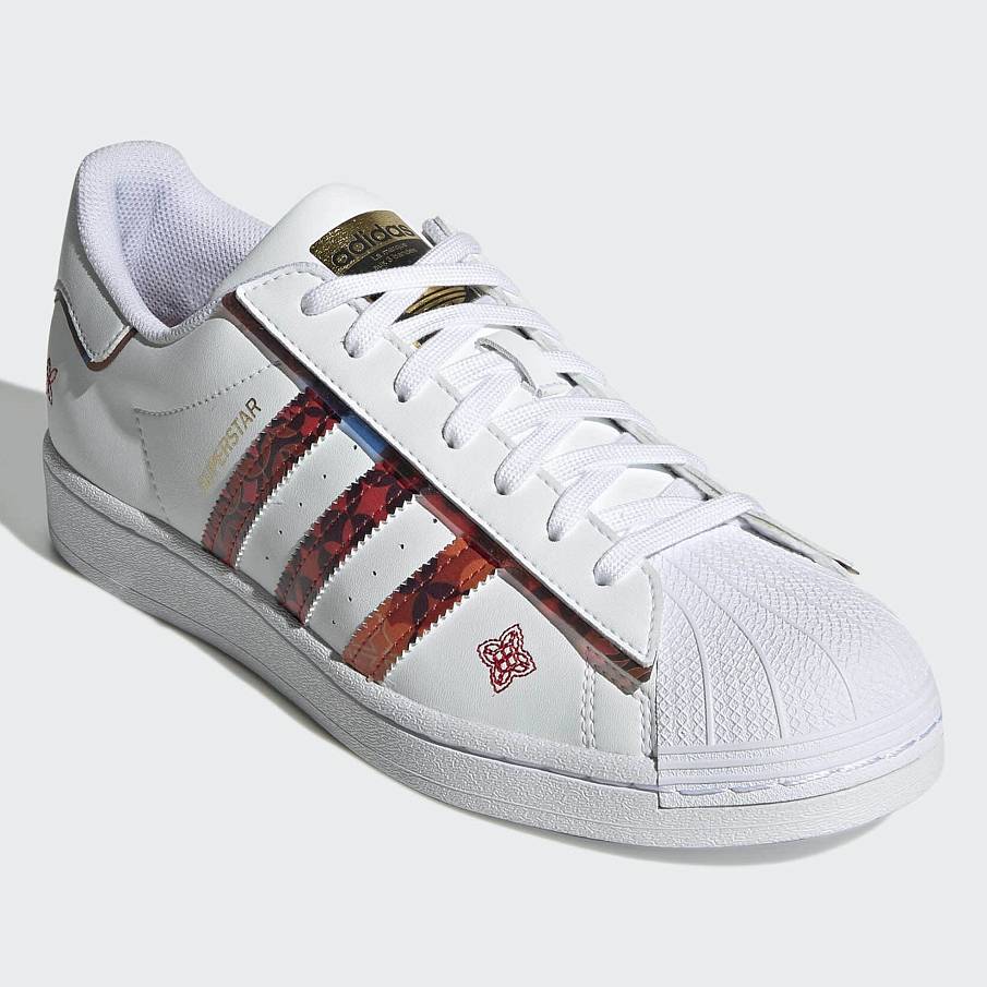 Фото № 2 с приближением к товару «‎Adidas Superstar »