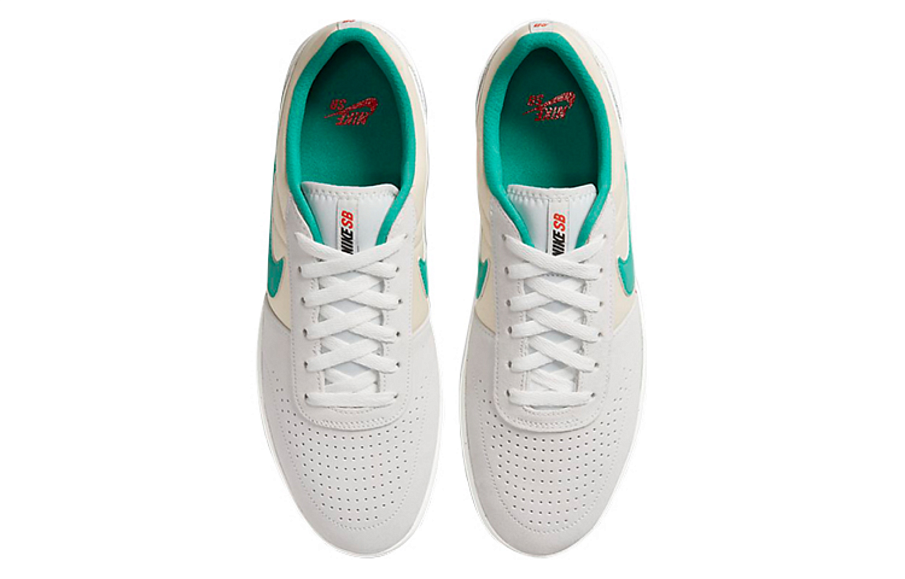 Фото № 4 с приближением к товару «‎Nike Team Classic SB 'Photon Dust Green'»