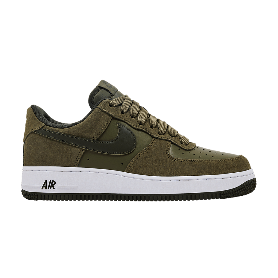 Фото № 1 с приближением к товару «‎Nike Air Force 1 07 LV8 Medium Olive Cargo Khaki»