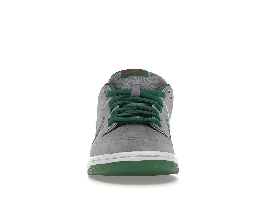 Фото № 2 с приближением к товару «‎Nike SB Dunk Low Medusa»