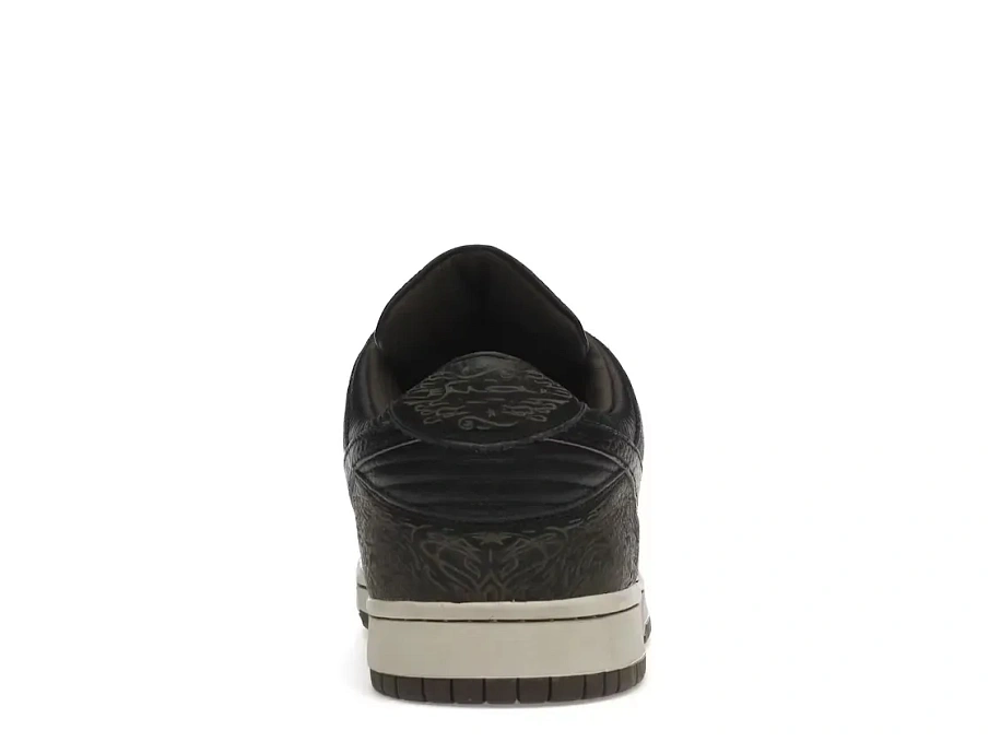 Фото № 4 с приближением к товару «‎Nike Dunk Low»