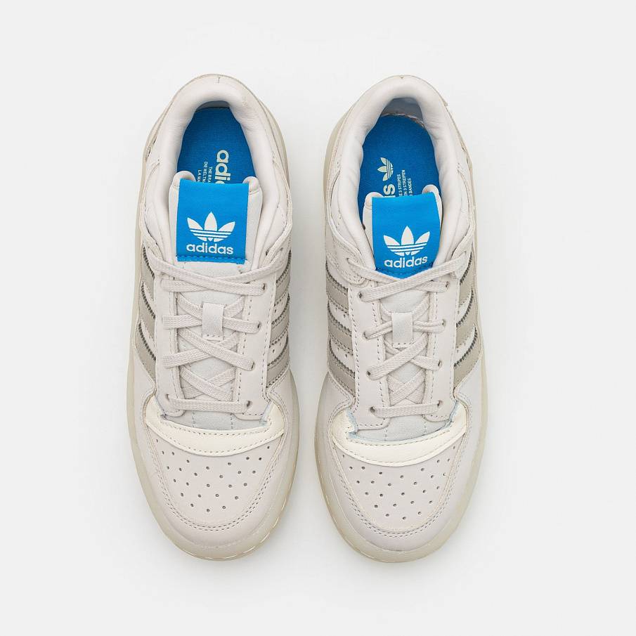Фото № 4 с приближением к товару «‎Adidas Forum CL »