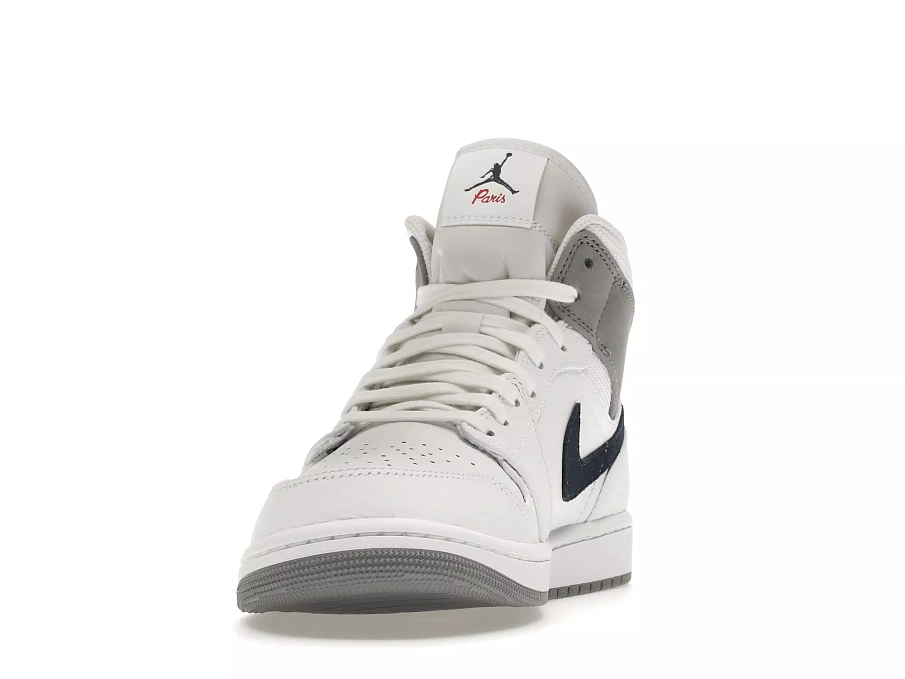 Фото № 3 с приближением к товару «‎Jordan 1 Mid Paris White»