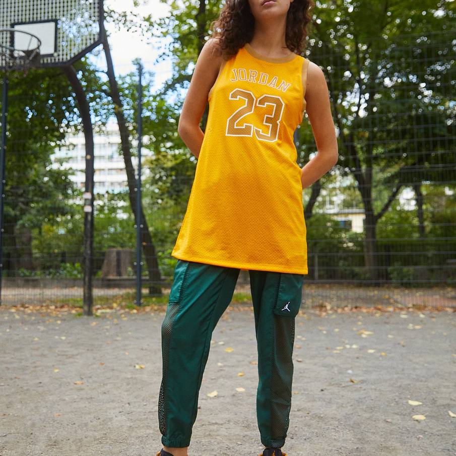 Фото № 3 с приближением к товару «‎Jordan Wmns Air 1 »