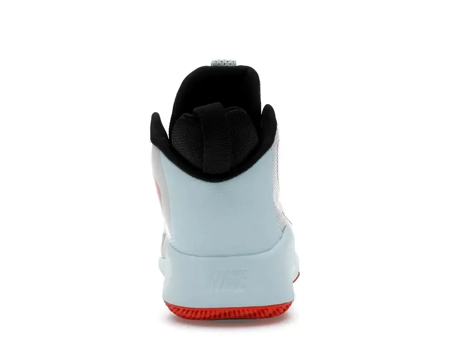 Фото № 4 с приближением к товару «‎Nike Future Court SD»