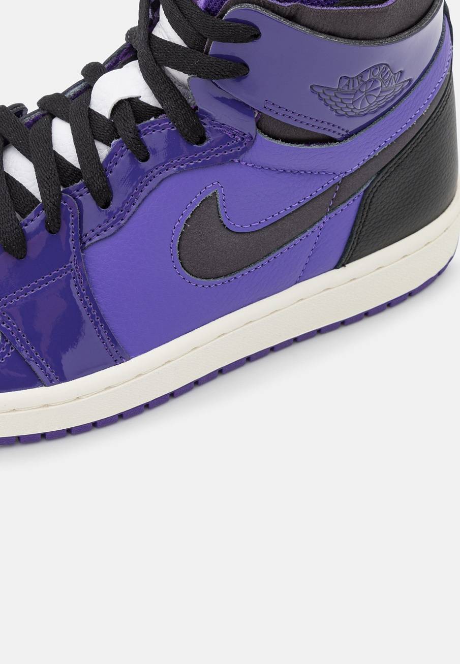 Фото № 5 с приближением к товару «‎Jordan Air 1 Zoom »