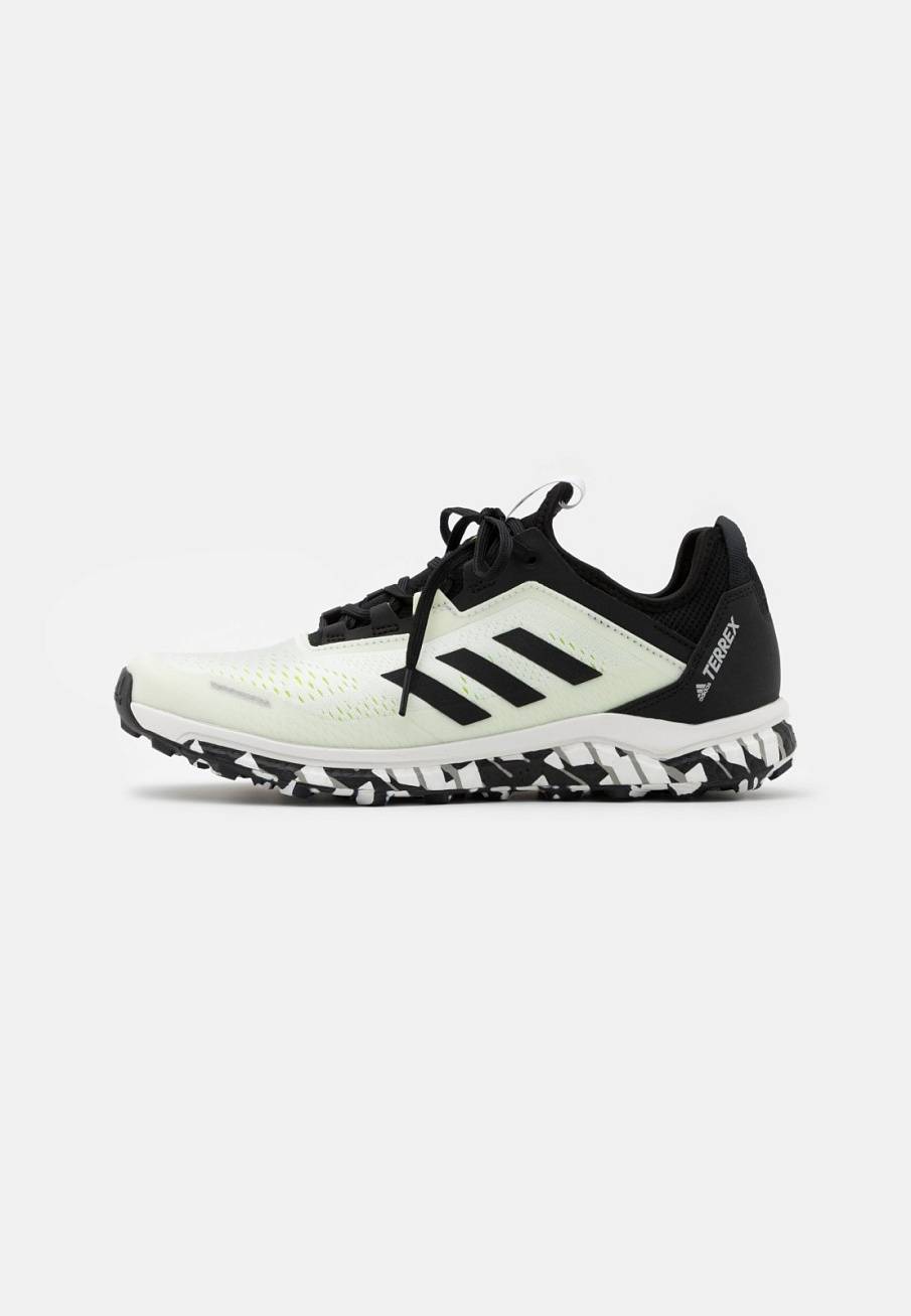 Фото № 1 с приближением к товару «‎Adidas Terrex Agravic »